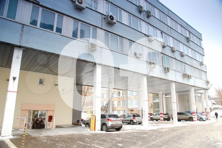 Продам торговое помещение, 268 м²