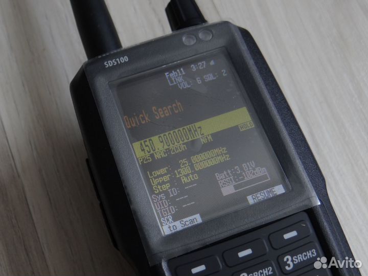 Сканирующий приемник Uniden sdsioo