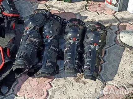 Наколенники и налокотники