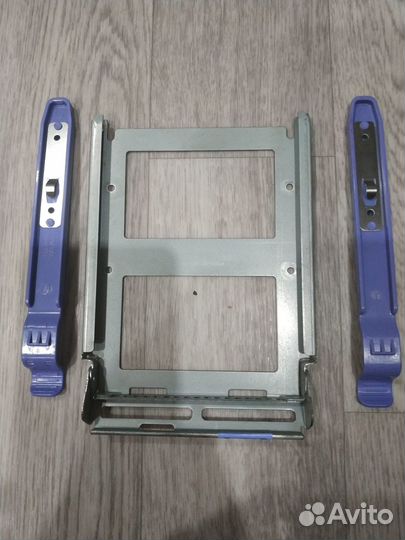 Салазки для жесткого диска