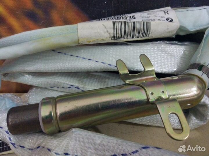 Подушка безопасности правая Bmw 330Ci E46 M54 2000