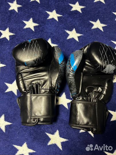 Боксерские перчатки demix 16oz