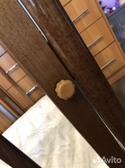 Кроватка дет.из натур. дерева(колесо,качалка,ящик)