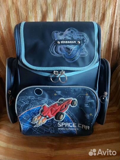 Портфель школьный