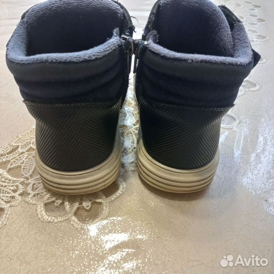 Ботинки на мальчика