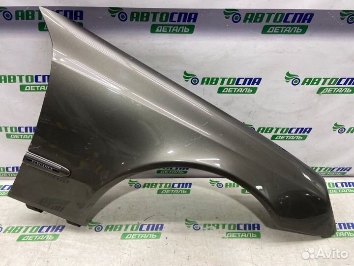 Крыло переднее правое Mercedes Benz E-Class W211