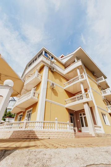 Гостиница, 800 м²