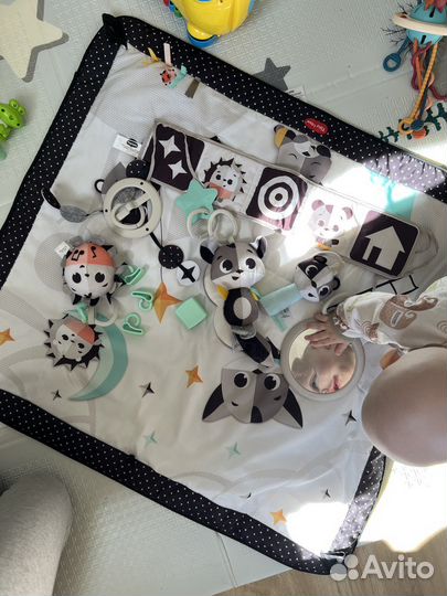 Развивающий коврик tiny love день и ночь