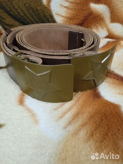 Мужской кожаный ремень офицерский