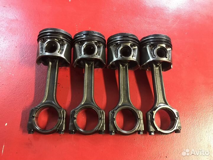 Поршень с шатуном Opel Corsa D z13dth