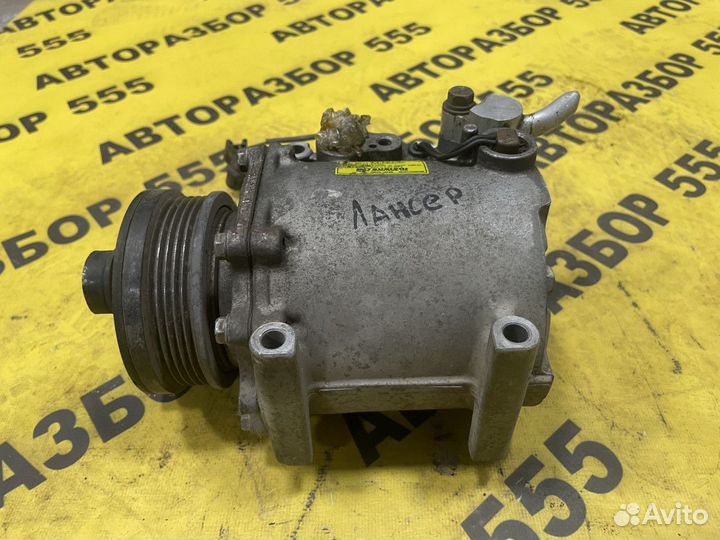 Компрессор кондиционера Mitsubishi Cedia