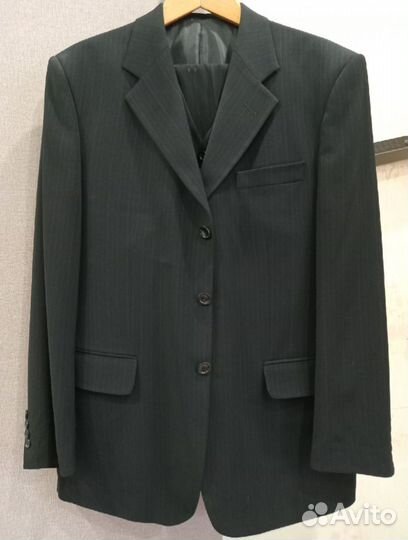 Костюм мужской классический (тройка)