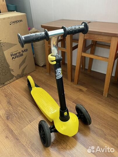 Самокат детский трехколесный разборный до 3 лет