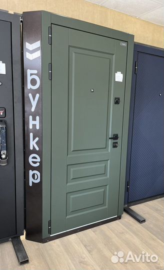 Дверь входная зелёная олива олива софт