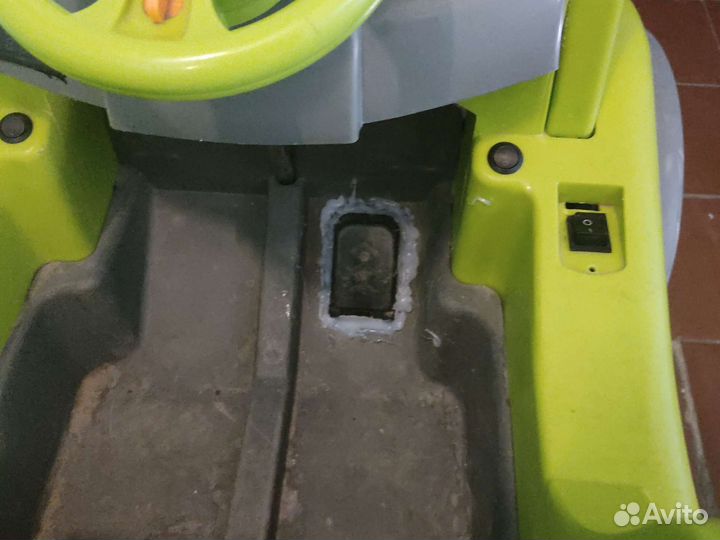 Машинка детская