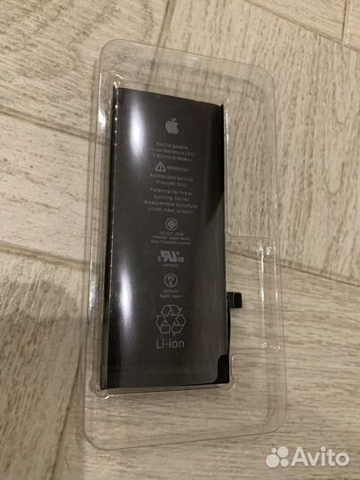 Новый оригинальный акб на iPhone se(2020)