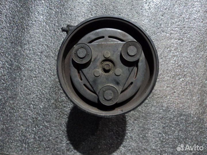 Компрессор кондиционера Hyundai Coupe G6AT