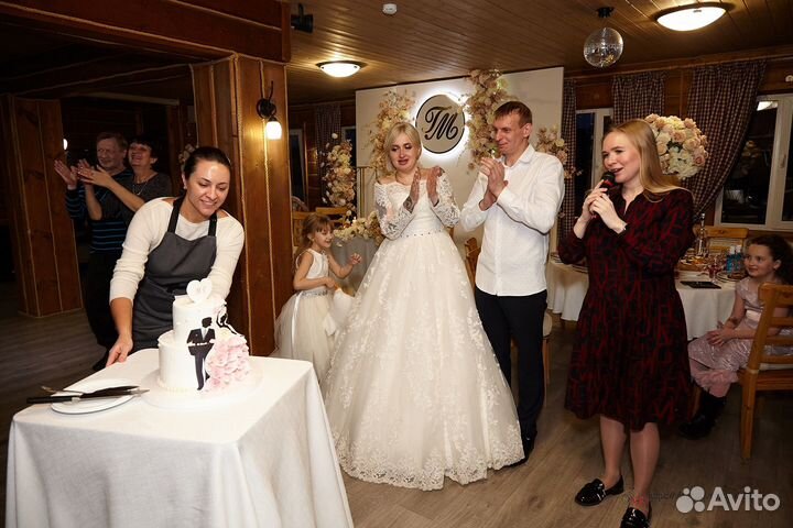 Ведущая на свадьбу (не тамада)
