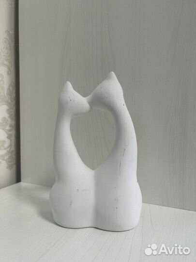Кошки пара статуэтка