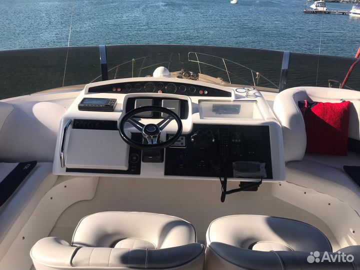 Моторная яхта Princess 58, 2008