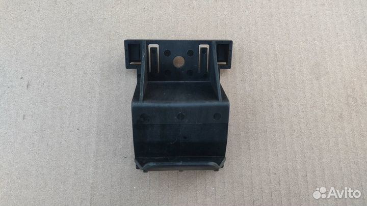 Кронштейн фары Mazda 3 BL