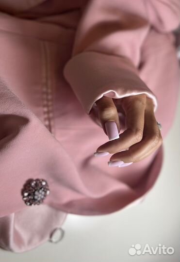 Услуги маникюра/педикюра