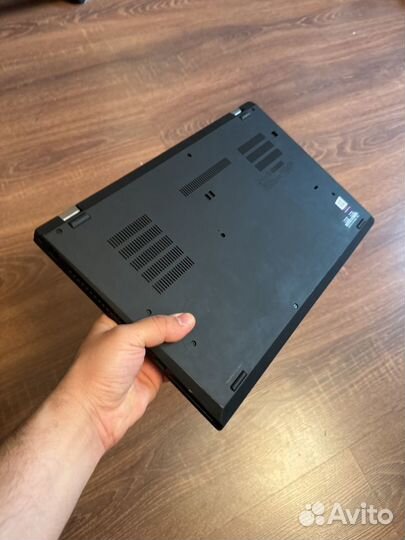 ThinkPad T15 i7-10510u 32gb 512ssd FHD IPS