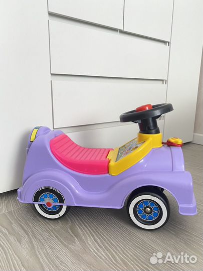Машинка каталка толокар