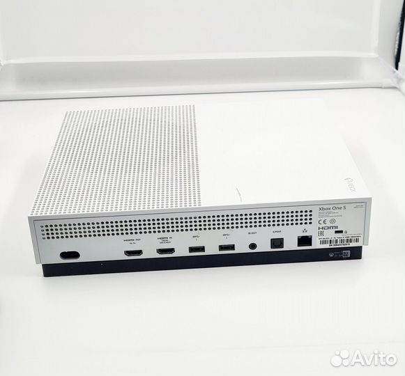 Игровая консоль xbox one s