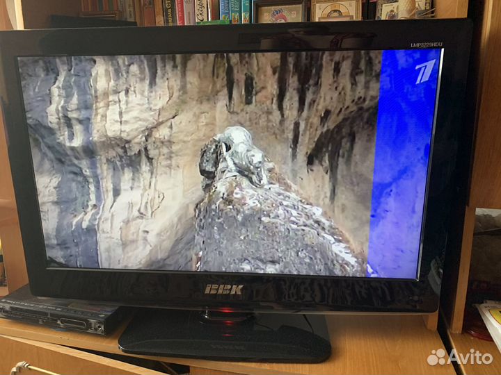 Продам телевизор