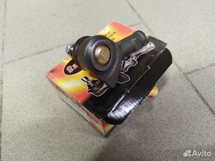 Наконечник рулевой тяги,прав/лев к-т Ford Sierra