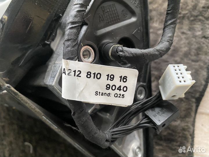 Левое боковое зеркало Mercedes Benz W212 белое