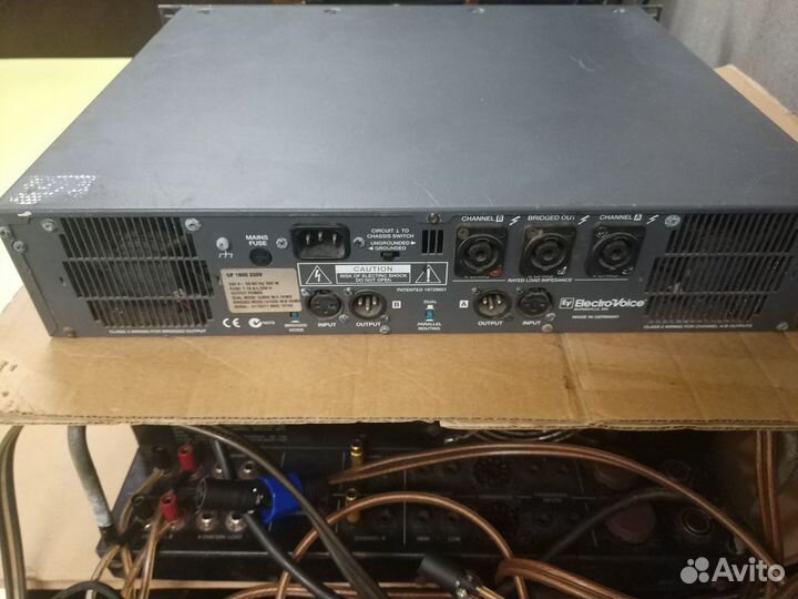 Усилитель Electro-Voice CP1800