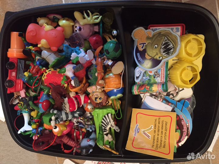 Игрушки из Киндера и тд