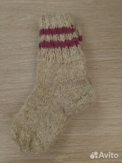 Носки, варежки теплые ручной работы