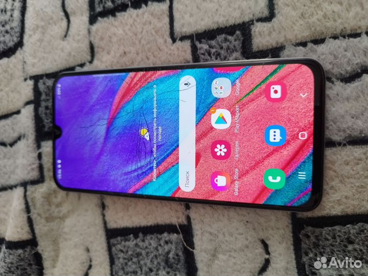 Samsung Galaxy A40, 4/64 ГБ