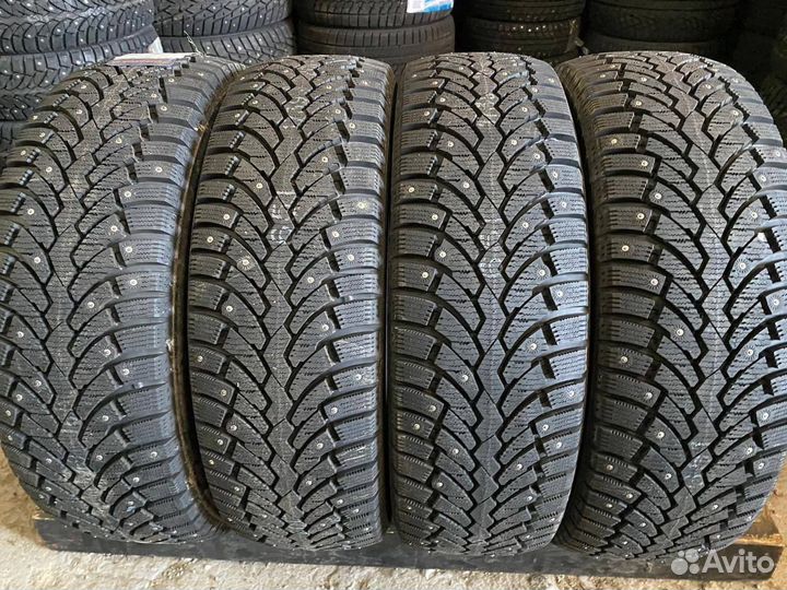 Formula Ice 215/60 R16 120T