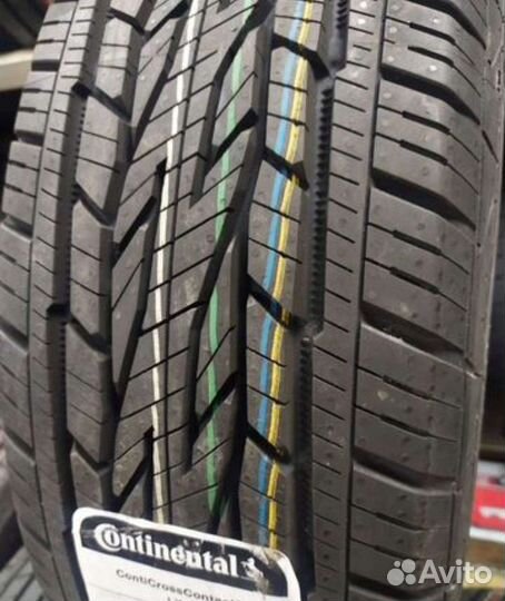 Continental ContiCrossContact LX2 215/60 R17