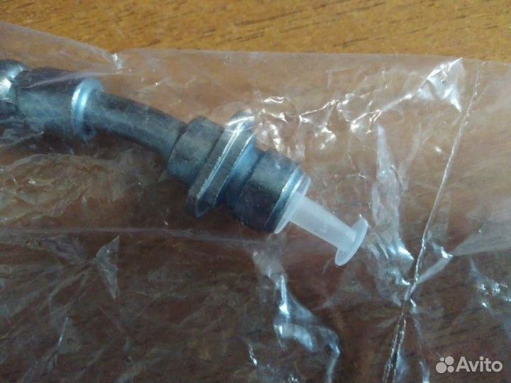 Шланг тормозной задний левый Land Rover