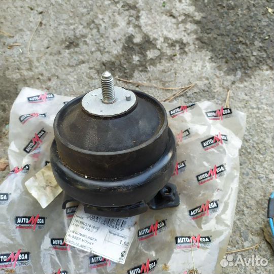 Подушка двигатель Passat b3
