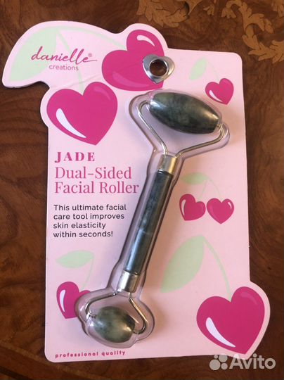 Новый нефритовый массажёр для лица