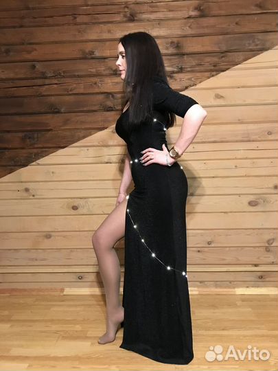 Вечернее платье