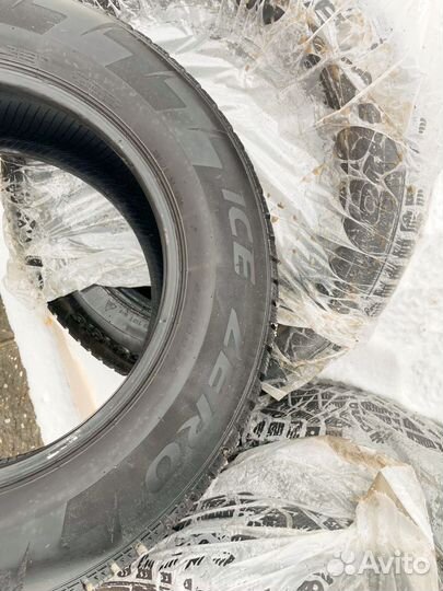 Pirelli Ice Zero 265/60 R18