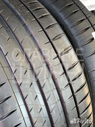 Michelin Pilot Sport 4 S 285/30 R20 99Y