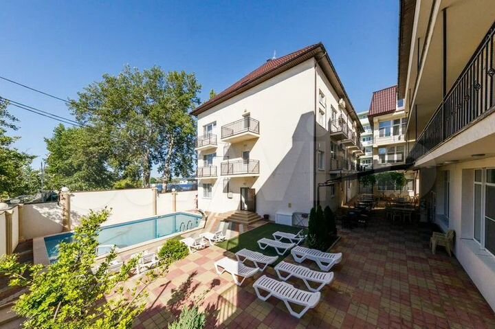 Комната 25 м², 1/3 эт.