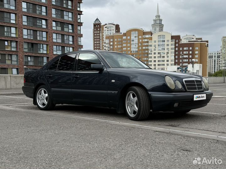 Mercedes-Benz E-класс 2.0 AT, 1999, 395 000 км