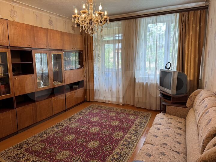 2-к. квартира, 39 м², 2/2 эт.
