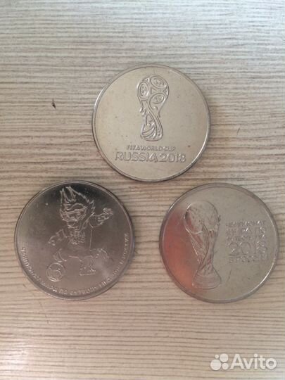 Монета 25 рублей fifa Забивака KNV