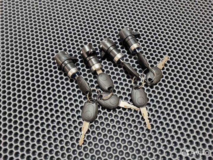 Замок для электросамоката