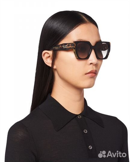 Солнцезащитные очки prada